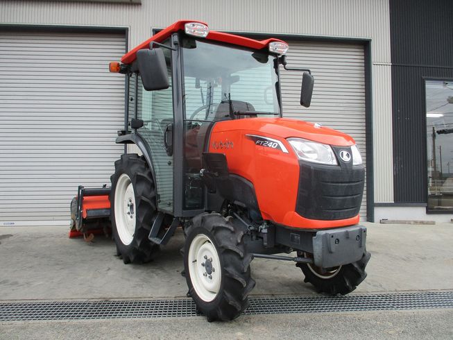 トラクター FT240QBMAJ 写真２