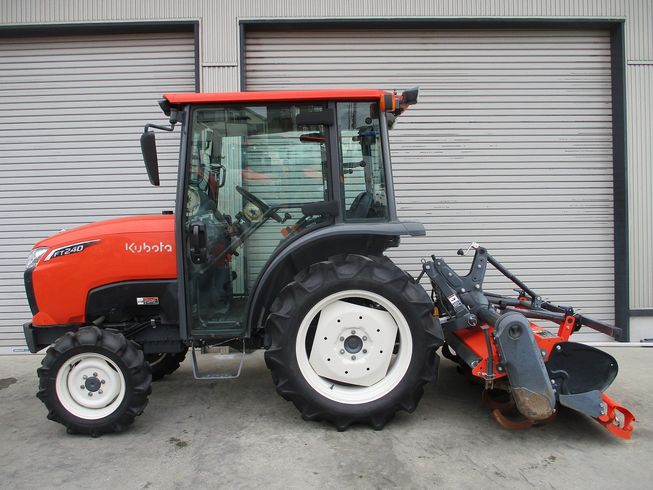 トラクター FT240QBMAJ 写真３