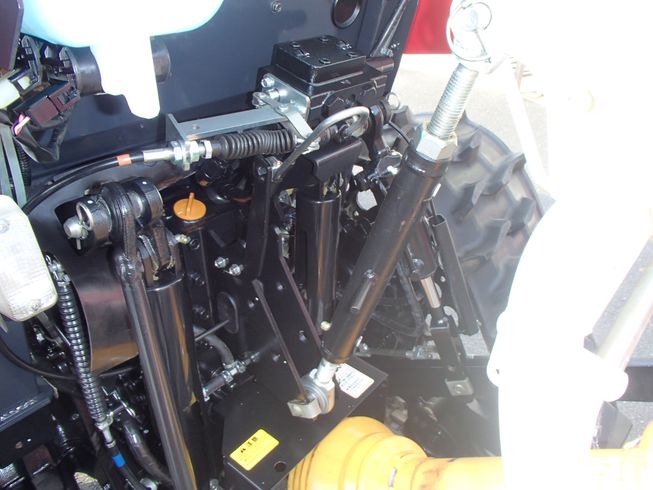 トラクター YT357J-DQ　SXL2011H-4S 写真７