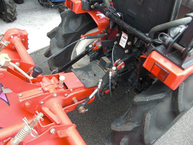 トラクター Ke-50ABPUS2　小型フル装備　 写真５