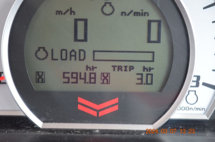 トラクター YT333ﾊｲｽﾋﾟｰﾄﾞ/ﾛｰﾀﾘｰ新品 写真８