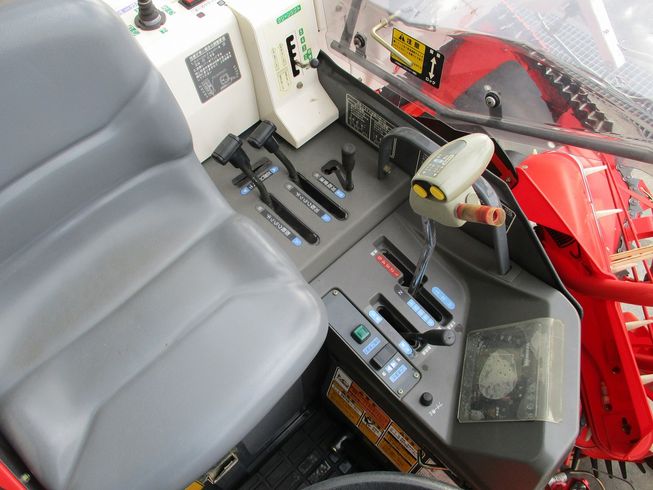 コンバイン GC218G 写真８