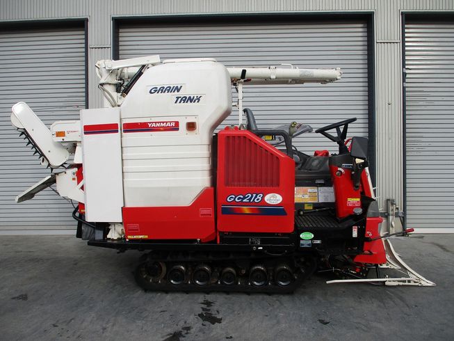 コンバイン GC218G 写真４