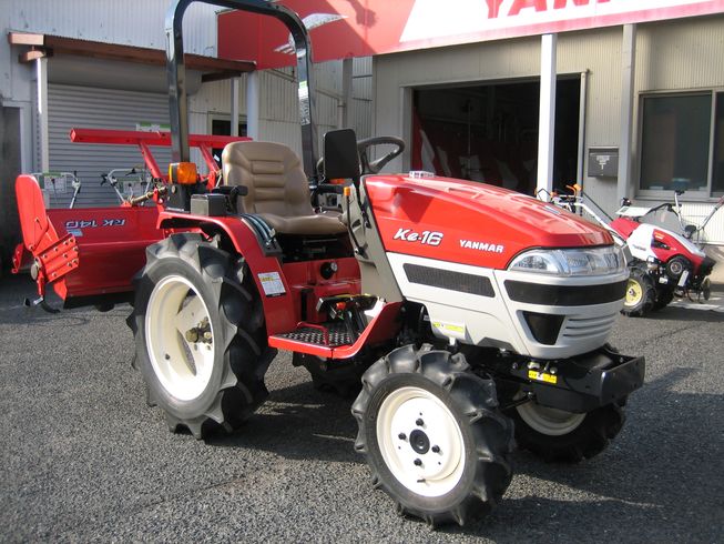 トラクター KE16VUS4 写真２