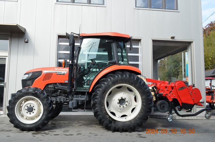 トラクター MR87QMAXWURP+TBM2400ﾛｰﾀﾘｰ付‼ 写真３
