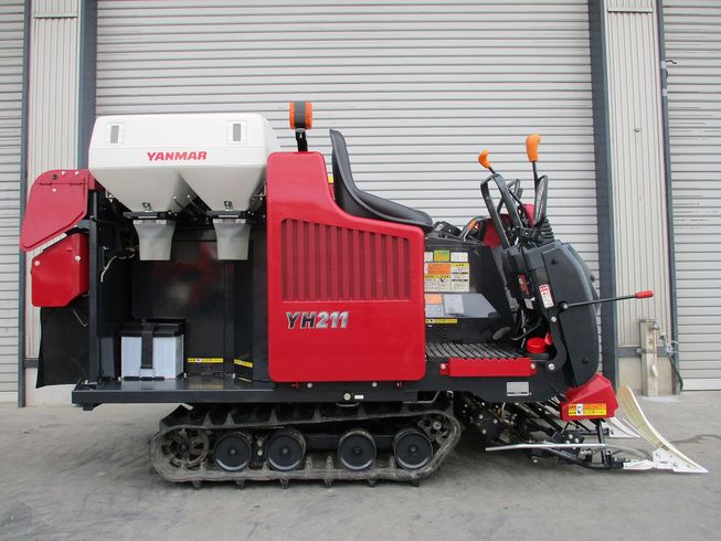 コンバイン YH211H 写真３