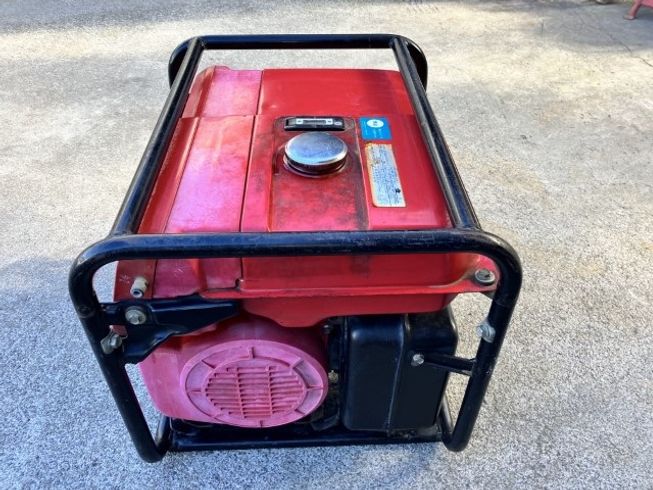 発電機 EB1500X 写真３