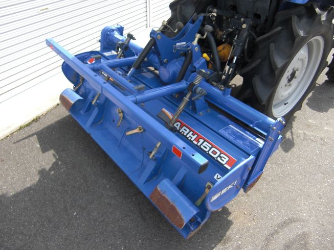 トラクター TH253-BA15VD　大型特殊免許不要　25馬力サンバイザー付でお買得 写真７