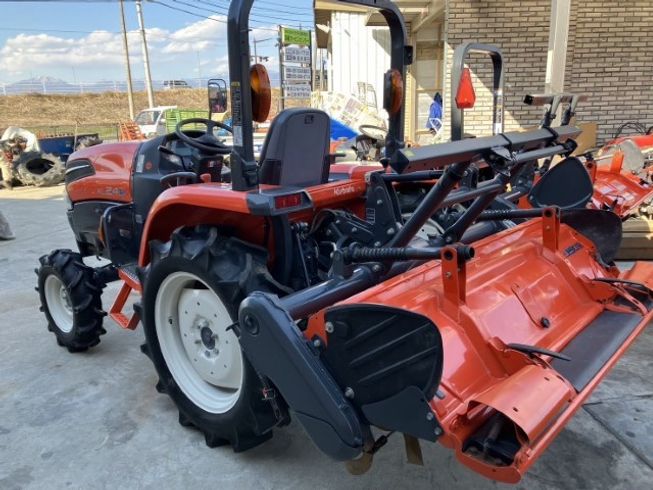 トラクター KL24RMARF5 写真３