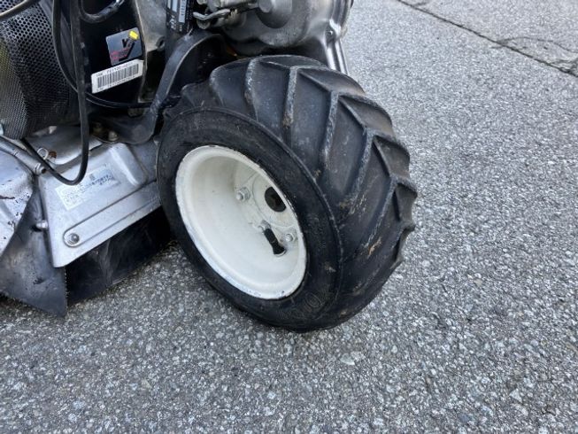 畦草刈機 WM606A 写真９