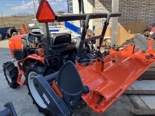 トラクター NB19MARF4 写真３