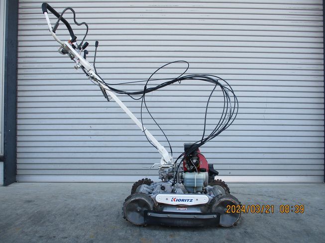 草刈機 AZ851A 写真３