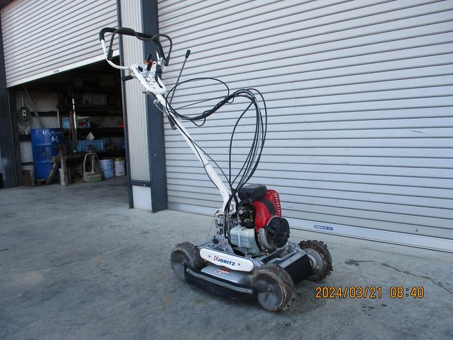 草刈機 AZ851A 写真４