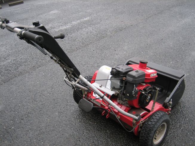 草刈機 LM22GH 写真３