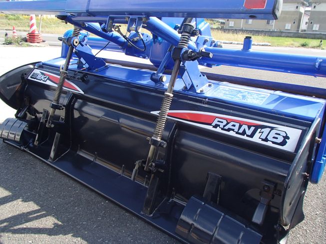 ロータリー RAN16 写真４