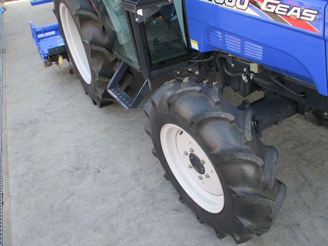 トラクター ATK300-UCY 写真８