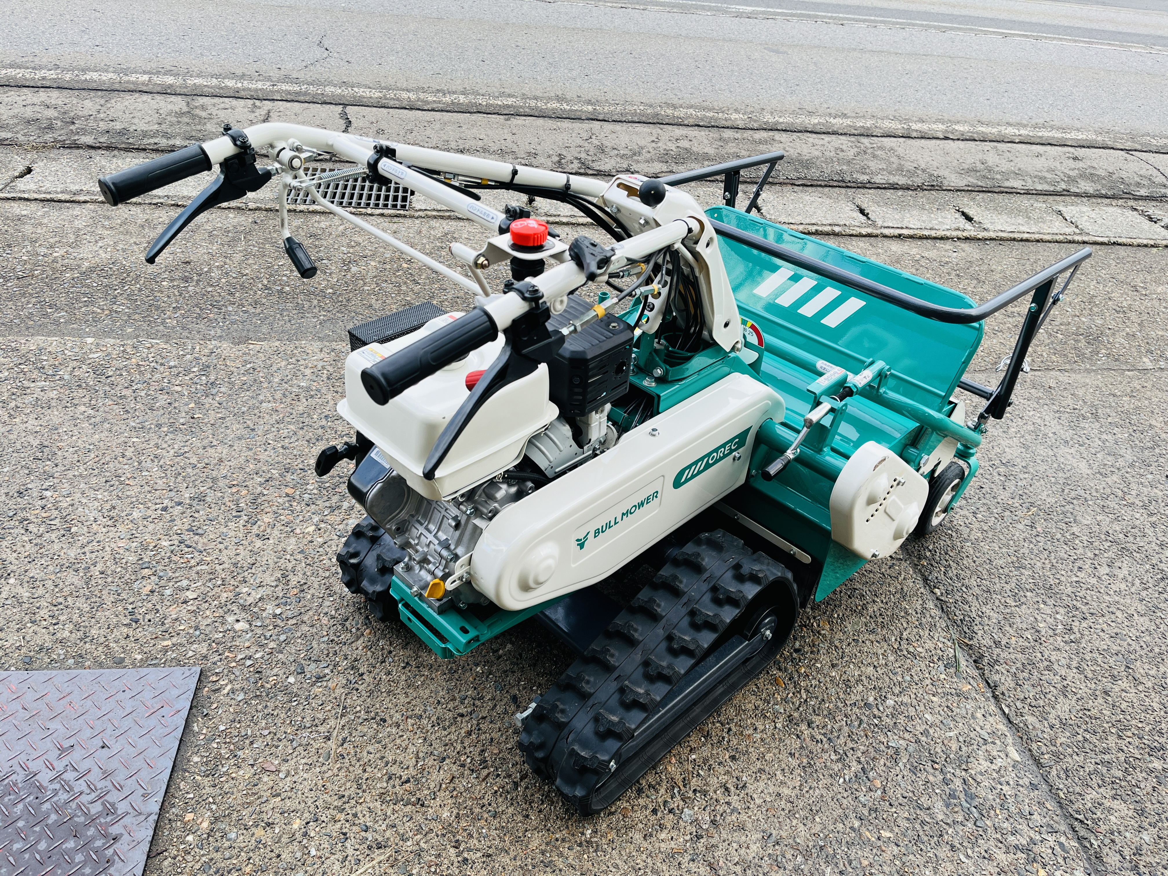 草刈機 HRC665 写真３