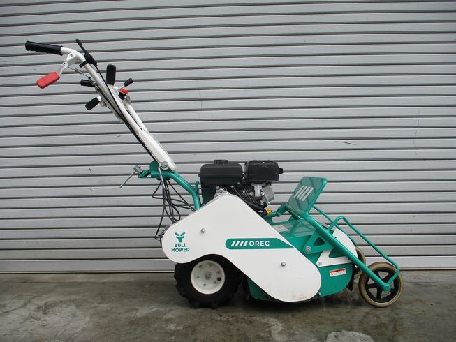 草刈機 HR402 写真３