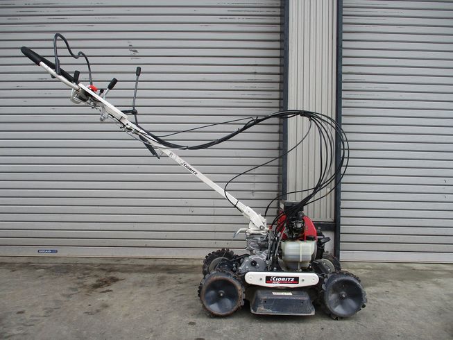 畦草刈機 AZ852A 写真３