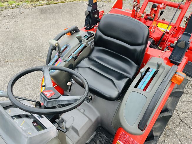 トラクター AF220 HST 写真７