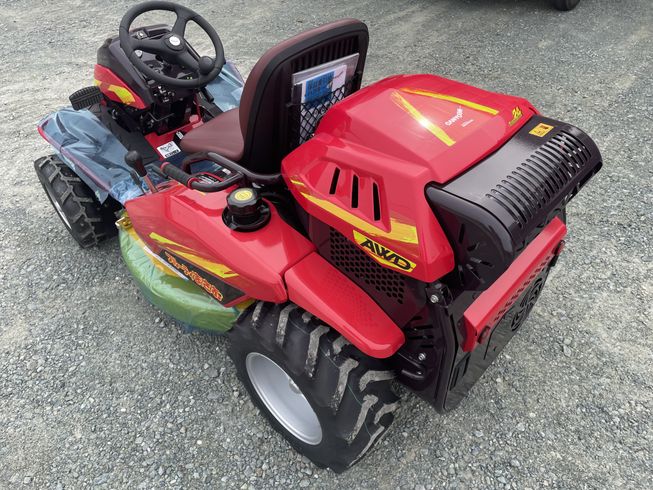 乗用草刈機 CMX2408HC フルーティまさお 写真８