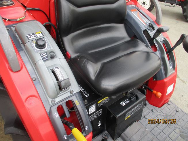 トラクター MT201 写真６