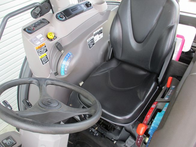 トラクター KL5150HFQMANDPP-PC 写真５