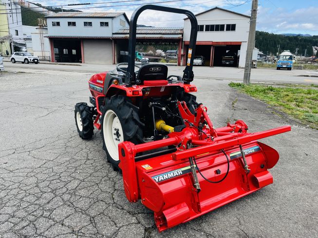 トラクター AF220 写真４