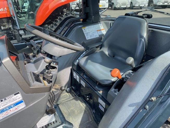 トラクター TGS33C-UPCY【整備済み】 写真５