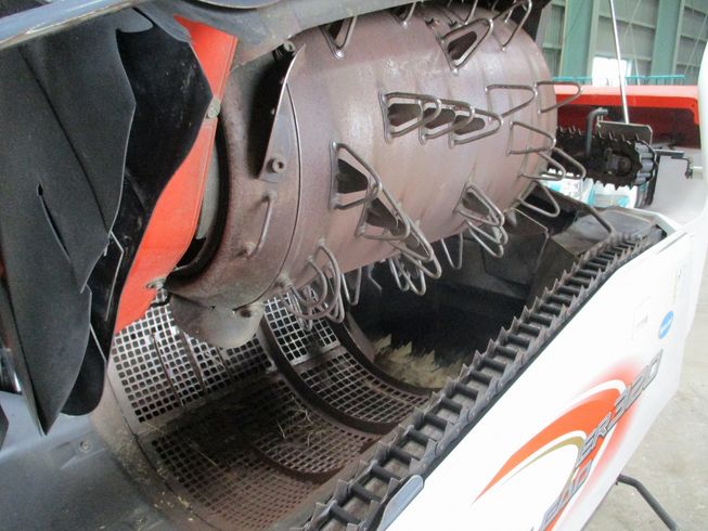 コンバイン ER320-GMW2 写真９