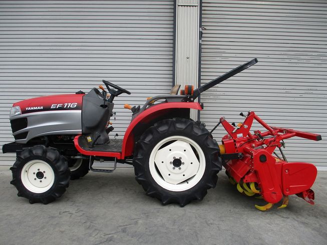 トラクター EF116 写真３