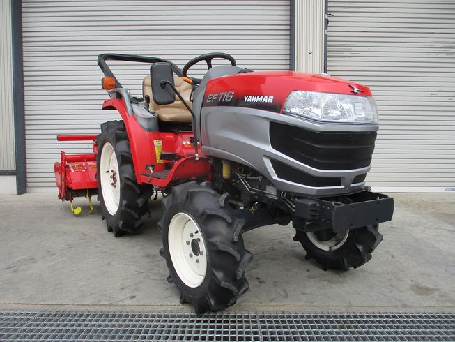 トラクター EF116 写真２