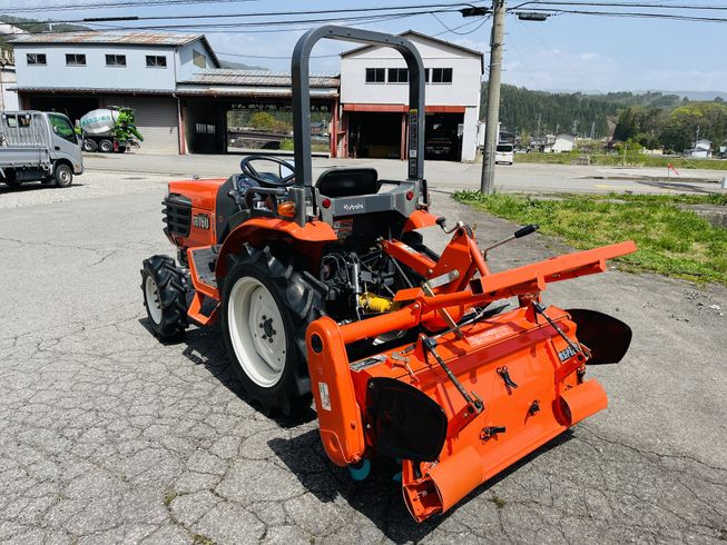 トラクター GB160 写真４