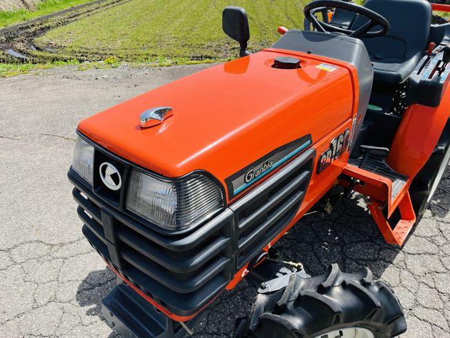 トラクター GB160 写真３