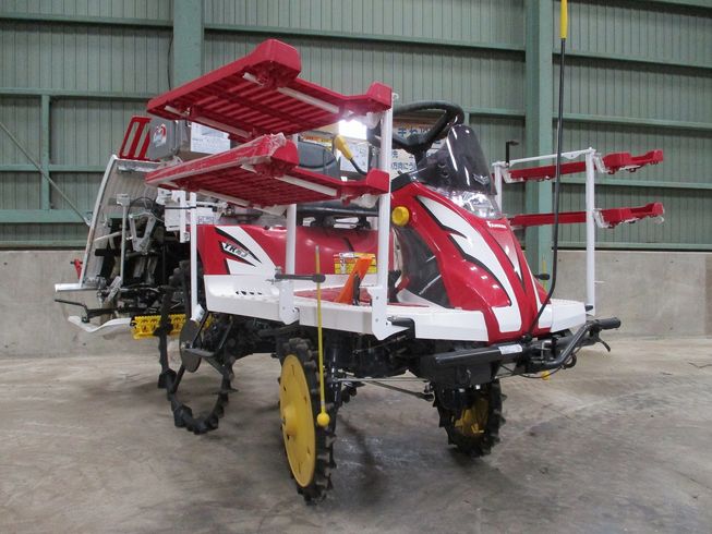 田植機 YR4J 写真２