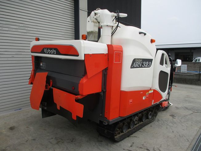 コンバイン ARN323-GDXMW 写真５