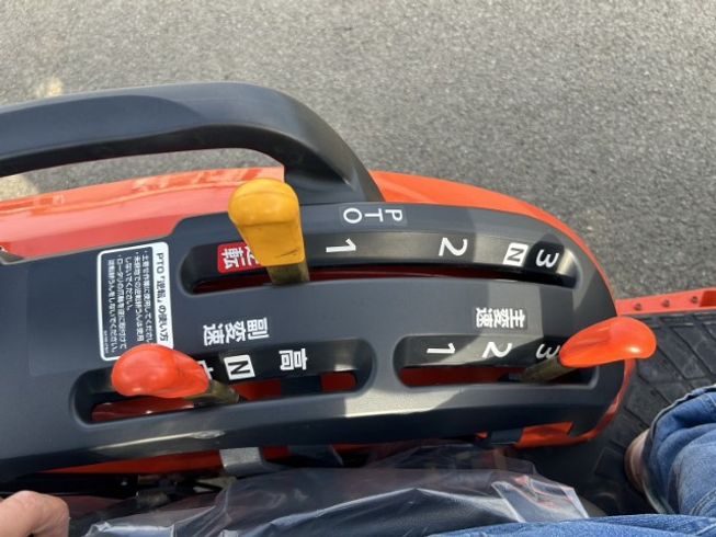 トラクター NB21SPMARF14 写真８