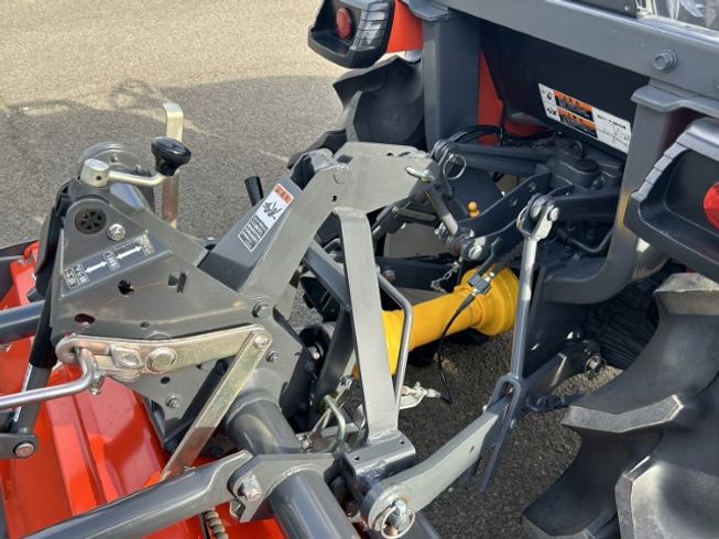 トラクター NB21SPMARF14 写真４