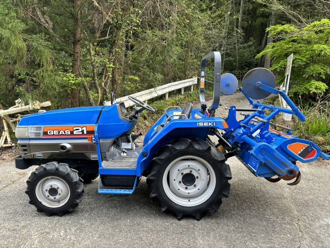 トラクター TG21F-UKWX 写真３