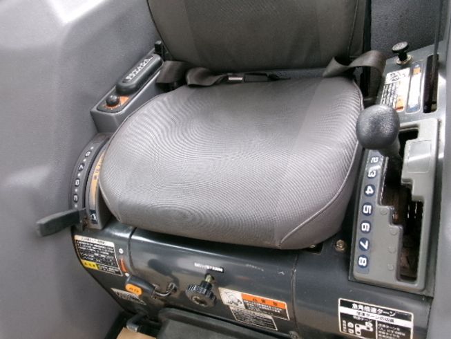 トラクター GL261-OEM 写真５