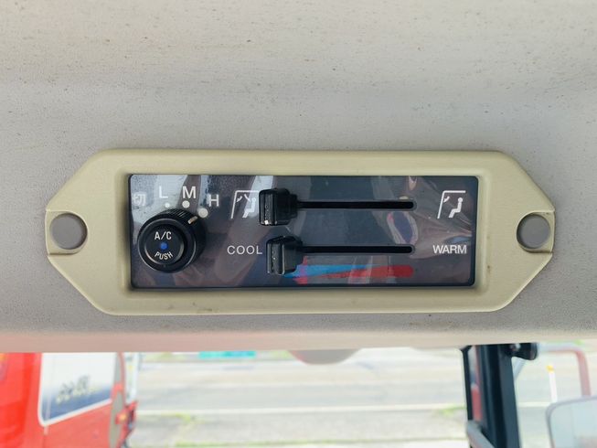 トラクター EF330V 写真４