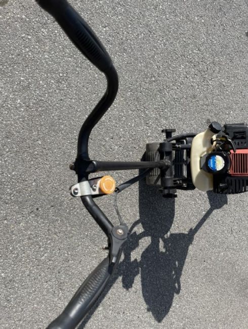 草刈機 AS-40K 写真５