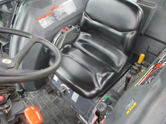 トラクター MT331 写真５