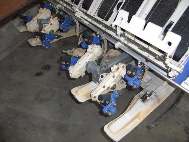 田植機 PQZ43-DULF　施肥機付お手頃価格 写真８