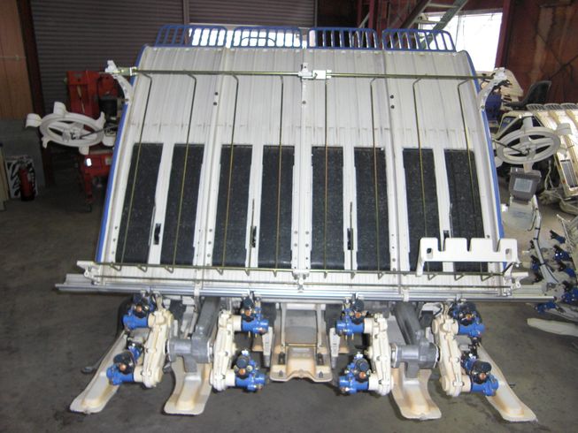 田植機 PQZ43-DULF　施肥機付お手頃価格 写真６