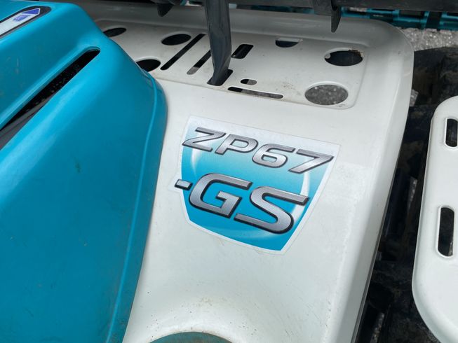 田植機 ZP67-T5F-GS 写真８