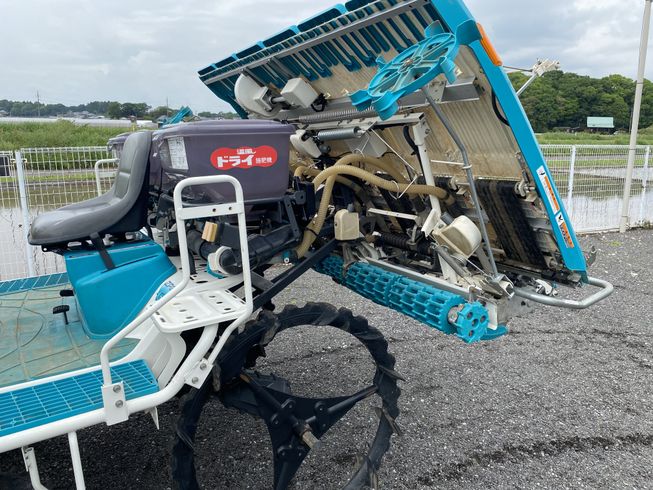 田植機 ZP67-T5F-GS 写真４