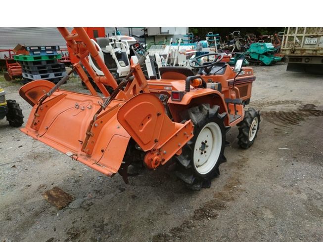 トラクター B1-15 写真６