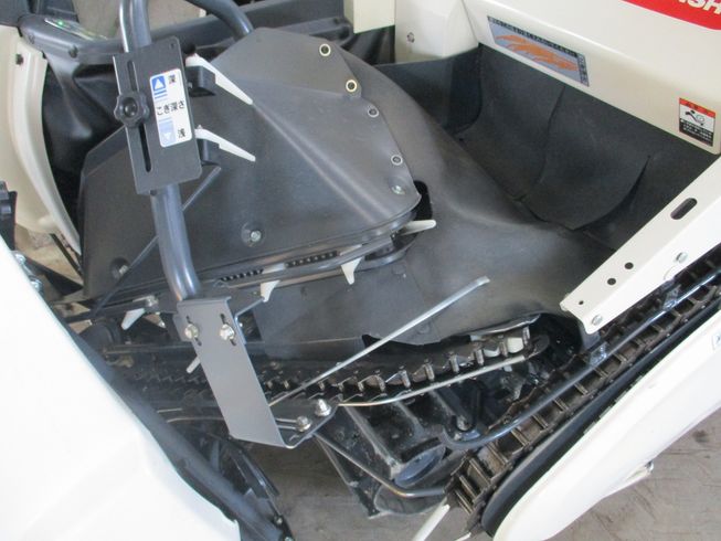 コンバイン V211 写真８