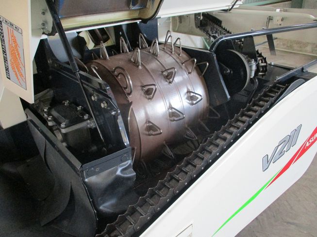 コンバイン V211 写真９